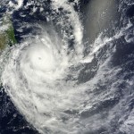 Alerte cyclonique sur La Réunion Pléiades